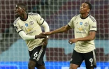 Paul Pogba et Anthony Martial avec Manchester United contre Aston Villa en Premier League le 9 juillet 2020 à Birmingham