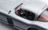 La Mercedes Coupé 300 SLR Uhlenhaut, photographiée en 1955