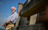Chris Stanley, militant contre la pollution de l'eau à Whitstable, dans le sud-est de l'Angleterre, le 23 juillet 2025