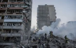Un immeuble de Kiev partiellement détruit par une frappe russe, le 14 mai 2026