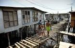 Le village sur pilotis de Hanuabada à Port Moresby, le 15 novembre 2018 en Papouasie-Nouvelle-Guinée