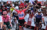Le phénomène belge Remco Evenepoel remporte le Tour d'Espagne à l'issue de la dernière étape, le 11 septembre 2022 à Madrid  