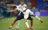 Le défenseur français Presnel Kimpembe neutralise l'attaquant allemand Thomas Müller lors du match France-Allemagne de l'Euro le 15 juin 2021 à Munich