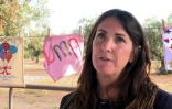 Jillian Cassidy, présidente de l'association d'aide aux parents endueillés Umamanita, lors d'une cérémonie du souvenir à Madrid, le 6 octobre 2018