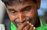 Anil Marandi, un ouvrier d'une tribu du Jharkhand, a réussi à trouver les corps de deux membres de sa famille tués dans la catastrophe ferroviaire qui a frappé l'Inde mais cherche toujours un troisième proche porté disparu
