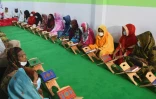 Des personnes transgenres se  préparent à la lecture du Coran dans une madrasa ouverte pour elles, à Daca le 6 novembre 2020