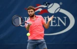Le Français Gilles Simon lors du match contre l'Italien Paolo Lorenzi, au 2e tour de l'US Open, le 1er septembre 2016 à New York