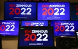 Le logo de campagne d'Eric Zemmour pour la présidentielle le 30 novembre 2021 à Paris