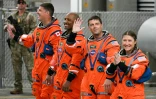 Les quatre astronautes de la mission Artémis 2 avant leur décollage, le 1er avril 2026 au Kennedy Space Center de Cap Canaveral, en Floride