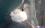Une photo diffusée par l'agence de presse nord-coréenne KCNA montre ce qui est présenté comme un lancement de missile hypersonique, le 6 janvier 2025 depuis un lieu indéterminé