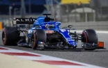 Le revenant Fernando Alonso au volant de son Alpine (ex-Renault) participe aux essais de pré-saison sr le circuit de Sakhir, le 14 mars 2021