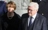 Le président allemand Frank-Walter Steinmeier et son épouse Elke Buedenbender, le 27 octobre 2021 lors d'une visite d'Etat à Dublin