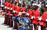 Le chef des armées kényanes, le général Francis Omondi Ogolla, lors d'une cérémonie officielle, à Nairobi le 31 octobre 2023