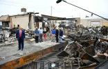 Donald Trump inspecte des bâtiments en ruines à Kenosha le 1er septembre 2020