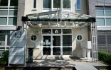 L'entrée d'un bâtiment abritant le siège du parti d'extrême droite allemand Alternative pour l'Allemagne (AfD) à Berlin, le 2 mai 2025
