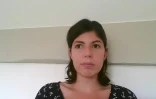 Après deux semaines de confinement la petite-fille Clémentine Dokhan lève le pied sur l'école à la maison:
"Autant ne pas s?énerver c?est déjà assez pénible."
Chez elle, à Tarnos (sud-ouest de la France), le 8 mai 2020 lors d'une visio interview