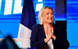 La présidente du groupe des députés Rassemblement national, Marine Le Pen, lors d'un meeting à Etrépagny, le 15 décembre 2024 dans l'Euroe