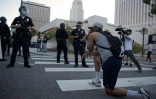 Manifestation Ă Los Angeles le 27 mai 2020 suite Ă la mort d'un homme noir aux mains de la police de Minenapolis