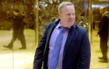 ean Spicer Ă la sortie de la Trump Tower le 13 novembre 2016 Ă New York