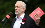 Jeremy Corbyn, du Labour, parti d'opposition fait une déclaration lors d'un meeting de campagne pour les législatives, le 7 juin 2017à Jalton, dans le nord-ouest du pays
