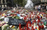 Des fleurs et des messages en hommage aux victimes de l'attentat à Barcelone, le 21 août 2017 à Barcelone