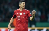 L'attaquant du Bayern  Robert Lewandowski face à Eintracht Francfort en finale de la Coupe d'Allemagne, le 19 mai 2018 à Berlin  
