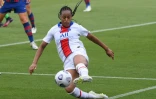 La buteuse du PSG Marie-Antoinette Katoto contre le Barça au stade Johan Cruyff à Sant Joan Despi, en banlieue de Barcelone, le 2 mai 2021 