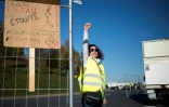 Des manifestants à Saint-Herblain près de Nantes le 18, novembre 2018