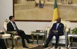 Le Premier ministre Manuel Valls reçu par le président malien Ibrahim Boubacar Keita le 18 février 2016 à Bamako