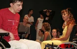 Vendredi 18 mars 2005 -

Spectacle de danse intégrée avec des danseurs handicapés et valides au Kabardock au Port