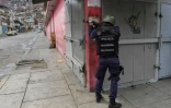 Les forces de l'ordre ont abandonné depuis longtemps des pans entiers du territoire aux gangs. Le 9 juillet 2021, quartier de la Cota 905 à Caracas