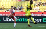 L'AS Monaco de Wissam Ben Yedder à l'attaque contre le FC Nantes de Dennis Appiah, opposés à Louis II, le 13 septembre 2020, vont lancer la nouvelle saison de L1  