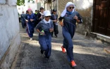 Des femmes courent dans les rues de Jeddah, en abaya sportive, le 8 mars 2018