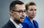 La Première ministre danoisde Mette Frederiksen et le Premier ministre du Groenland Mute Egede, lors d'une conférence de presse, le 10 janvier 2025 à Copenhague