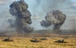 Photo diffusée par le ministère russe de la Défense, le 13 septembre 2021, montrant des exercices militaires conjoints Zapad-2021 des forces armées russes et du Bélarus sur la base militaire de Mulino dans la région de Nijni Novgorod, en Russie