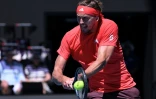 L'Allemand Alexander Zverev lors de sa demi-finale contre le Serbe Novak Djokovic à l'Open d'Australie, le 24 janvier 2025 à Melbourne