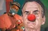 Un artiste brésilien Aira Ocrespo dessine un portrait moqueur du président brésilien Jair Bolsonaro, dans son studio à Rio de Janeiro, le 18 mars 2020