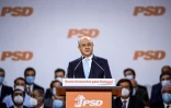 L'opposant portugais, Rui Rio, président du Parti social-démocrate (PSD, droite) lors du Congrès de son parti à Aveiro, le 19 décembre 2021
