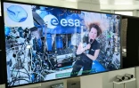 Un échange vidéo entre l'astronaute Sophie Adenot à bord de la Station spatiale internationale (ISS) et des journalistes, le 2 septembre 2026, à Paris