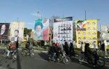 Des affiches de campagne à Téhéran, capitale de l'Iran, le 23 février 2016