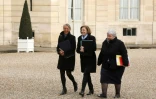 (de G à D): la ministre de la Défense Elisabeth Borne, des Armées Florence Parly et la Madame Corse du gouvernement Jacqueline Gourault arrivent à l'Elysée pour un séminaire gouvernemental le 3 janvier 2018