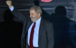L'ancien président Lula, ici à Sao Paulo le 8 avril 2016, lors d'un rassemblement contre la destitution de Dilma Roussef, dont il est le chef de cabinet