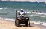 Un policier tunisien en quad sur la plage de Hammamet, le 18 juin 2016