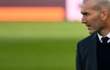 L'entraîneur français du Real Madrid Zinedine, lors du match de championat d'Espagne contre Valence au stade Alfredo di Stefano à Valdebebas, près de Madrid le 14 février 2021