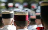 Image du défilé du 14 juillet 2005 sur le Barachois à Saint-Denis