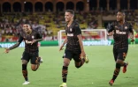 La joie de l'attaquant brésilien du Shakhtar Donetsk, Pedrinho, après avoir ouvert le score contre Monaco, lors du barrage aller de qualification pour la Ligue des Champions, le 17 août 2021 au Stade Louis II