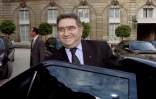 Claude Allègre, alors qu'il était ministre de l'Education nationale, le 21 octobre 1998, à Paris