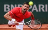 Novak Djokovic contre Alex Molcan au 2e tour de Roland-Garros, le 25 mai 2022 à Paris