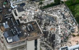 Après l'effondrement d'un immeuble près de Miami le 24 juin 2021