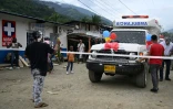 Une ambulance financée par les communautés locales et l'État-major central (EMC), faction dissidente des Farc, est livrée dans le village de San Juan del Micay, dans le canyon de Micay, le 24 mars 2024, en Colombie